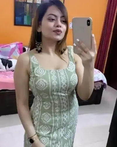 Call Girl in Vilathikulam